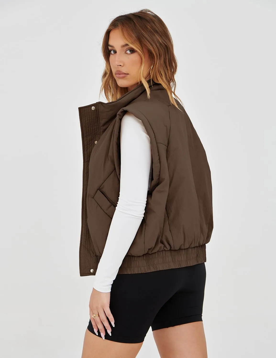 SKIKYAN Women Quilted Puffer Vest Button Down Scrunch Sleeveless Winter Stand Collar Padded Gilet with Pockets