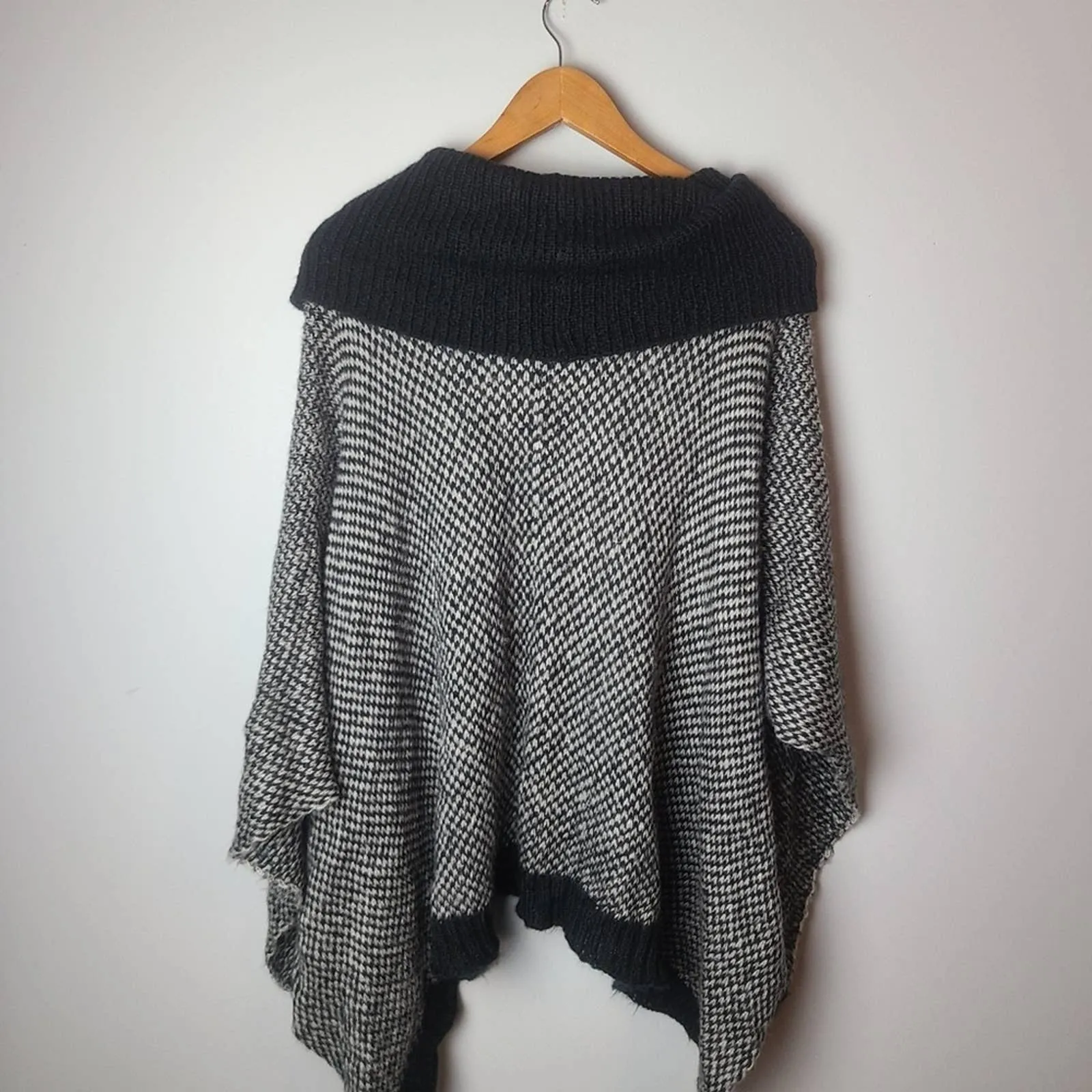 wooden ships knit pullover poncho